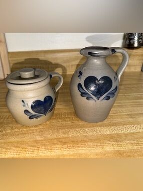 1992 Rowe pottery works Hand-Painted Stoneware Heart sugar creamer set cottage